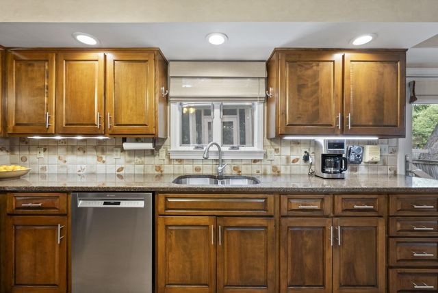 4671 Coach Road, Upper Arlington, OH 43220