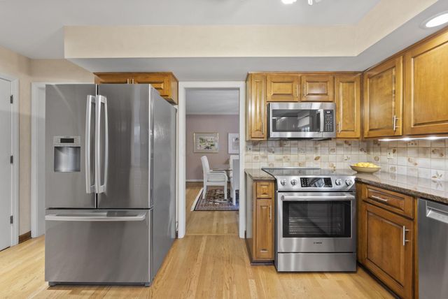 4671 Coach Road, Upper Arlington, OH 43220