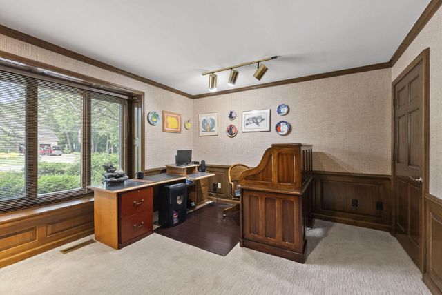 4671 Coach Road, Upper Arlington, OH 43220