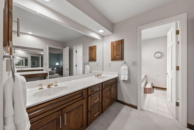 4671 Coach Road, Upper Arlington, OH 43220