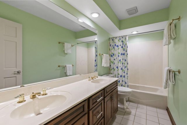 4671 Coach Road, Upper Arlington, OH 43220