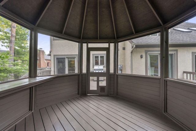 4671 Coach Road, Upper Arlington, OH 43220