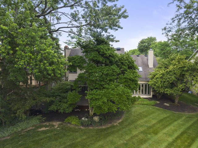 4671 Coach Road, Upper Arlington, OH 43220