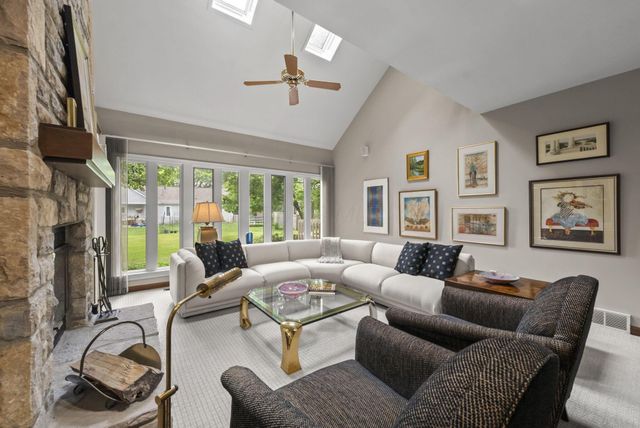 4671 Coach Road, Upper Arlington, OH 43220