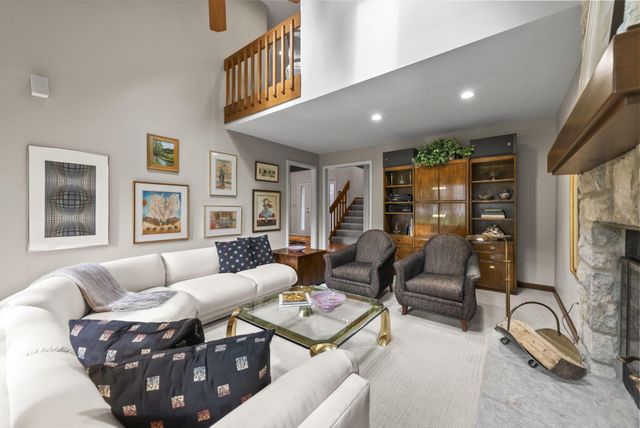 4671 Coach Road, Upper Arlington, OH 43220