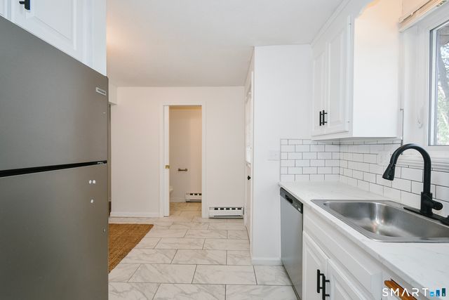 421 Emmett Street APT 4, Bristol, CT 06010