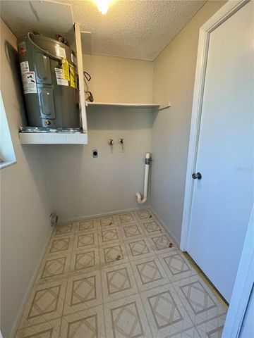 619 SHORE ROAD A, Nokomis, FL 34275