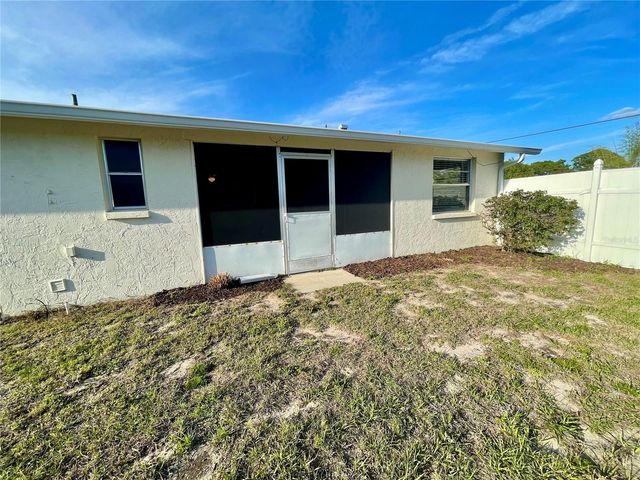 619 SHORE ROAD A, Nokomis, FL 34275