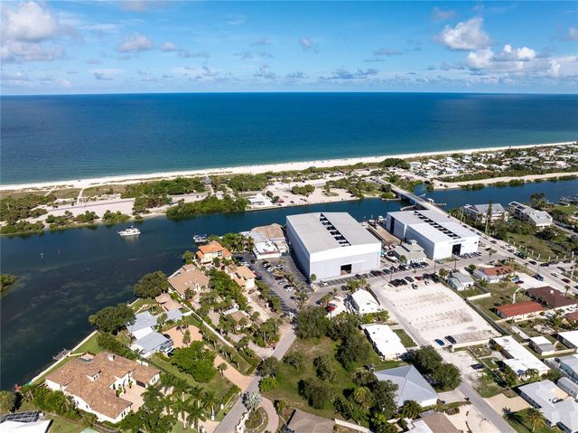 619 SHORE ROAD A, Nokomis, FL 34275