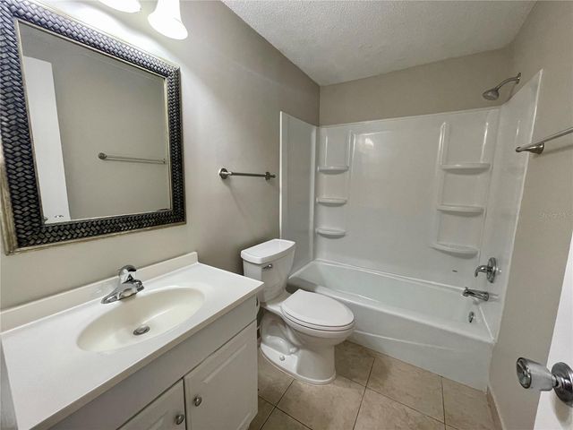 619 SHORE ROAD A, Nokomis, FL 34275