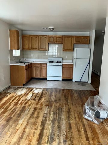 505 Taylor Avenue, Bronx, NY 10473