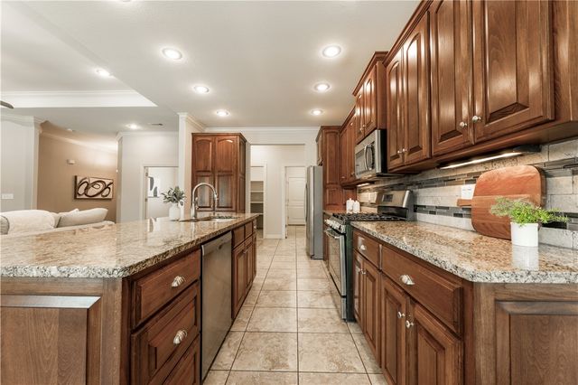 1206 Sycamore Street, Cave Springs, AR 72718