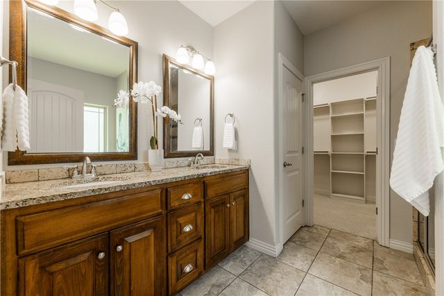 1206 Sycamore Street, Cave Springs, AR 72718