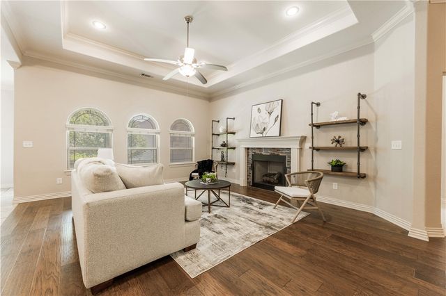 1206 Sycamore Street, Cave Springs, AR 72718
