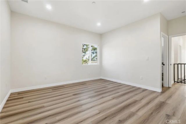 3884 N Mountain View, San Bernardino, CA 92405