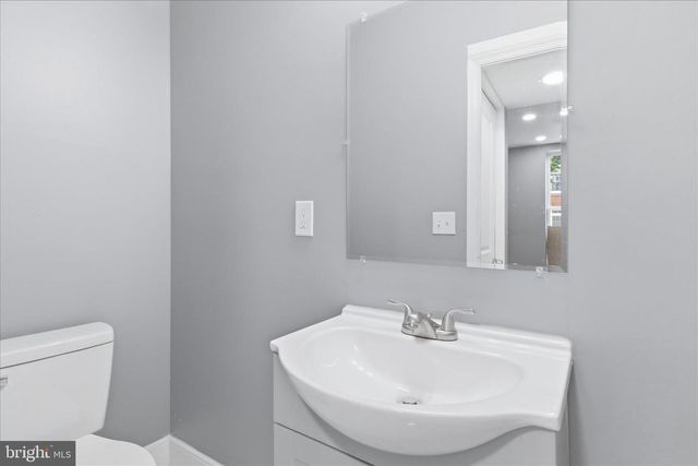 1512 W PRATT ST, Baltimore, MD 21223