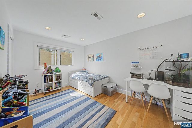 61 Center Street, Cresskill, NJ 07626