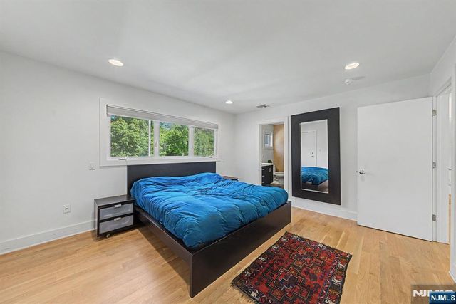 61 Center Street, Cresskill, NJ 07626