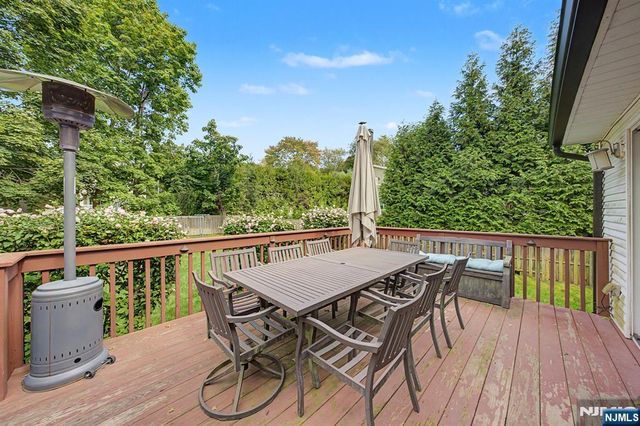 61 Center Street, Cresskill, NJ 07626