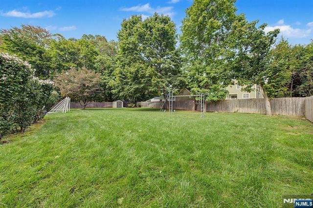 61 Center Street, Cresskill, NJ 07626