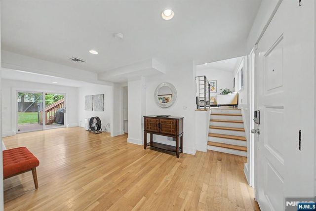 61 Center Street, Cresskill, NJ 07626