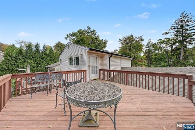 61 Center Street, Cresskill, NJ 07626