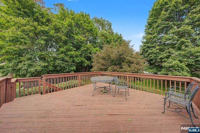 61 Center Street, Cresskill, NJ 07626