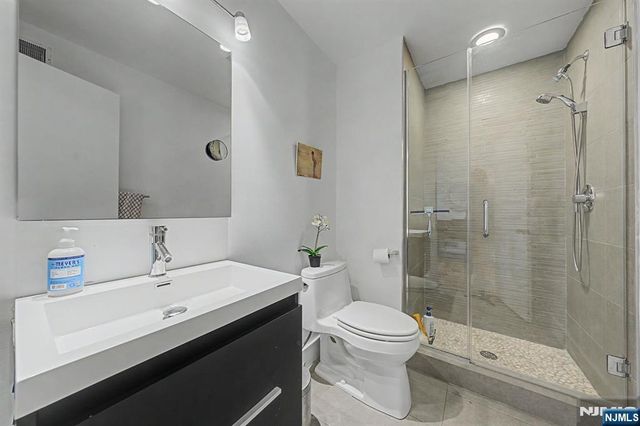 61 Center Street, Cresskill, NJ 07626