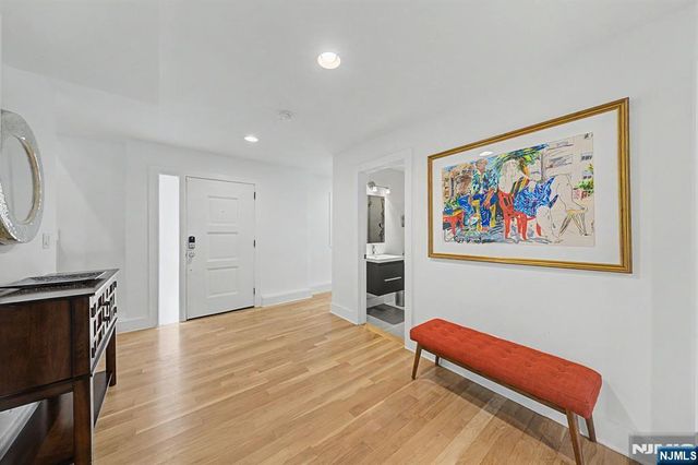 61 Center Street, Cresskill, NJ 07626