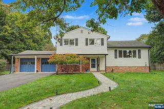 61 Center Street, Cresskill, NJ 07626