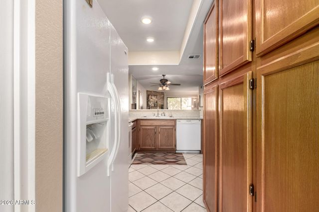 205 N 74TH Street 138, Mesa, AZ 85207