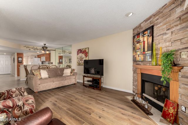 205 N 74TH Street 138, Mesa, AZ 85207