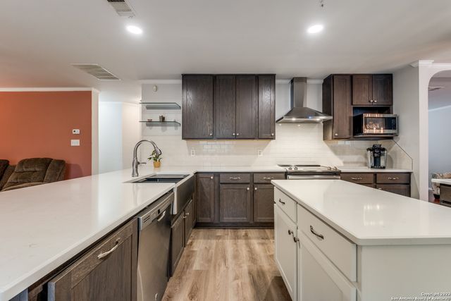 12127 DROUGHT PASS, Helotes, TX 78023