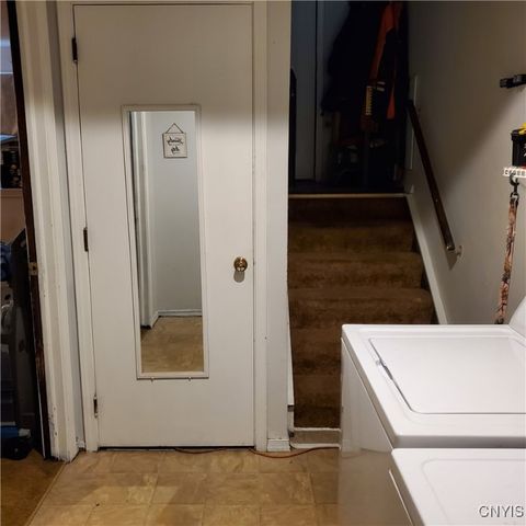 315 Roberts Street, Lenox, NY 13032