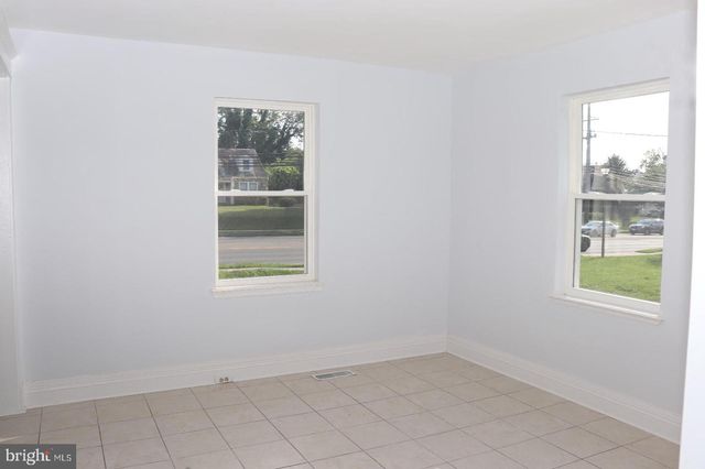 8400 LIBERTY RD, Windsor Mill, MD 21244