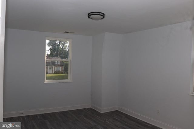 8400 LIBERTY RD, Windsor Mill, MD 21244
