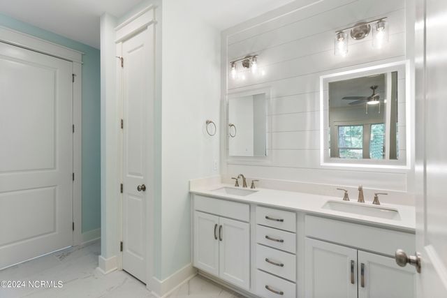 2058 Greenside Manor Drive SW, Ocean Isle Beach, NC 28469