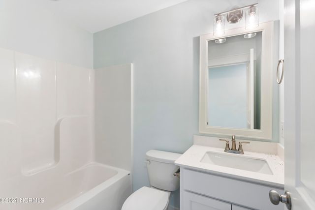 2058 Greenside Manor Drive SW, Ocean Isle Beach, NC 28469