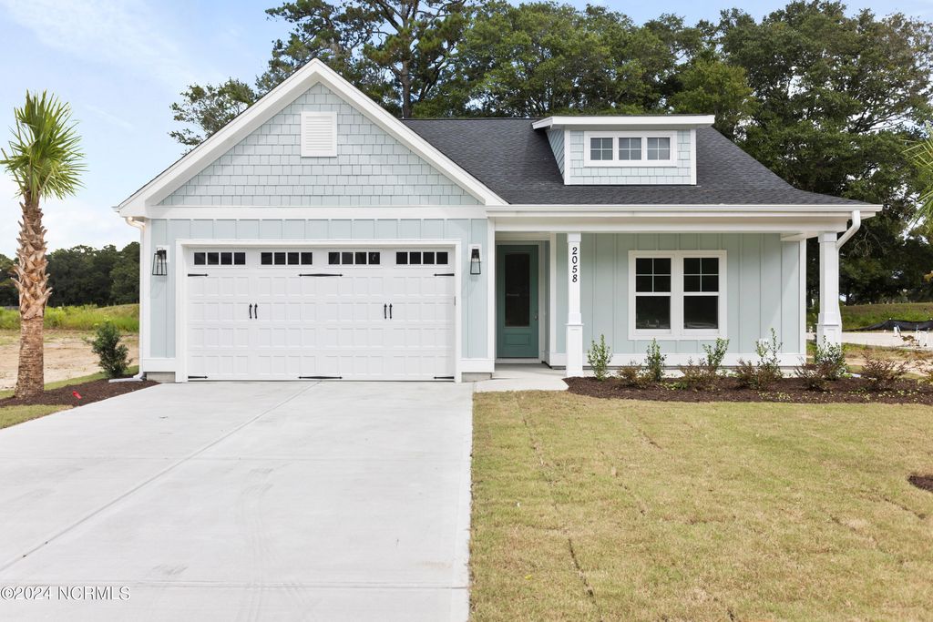 2058 Greenside Manor Drive SW, Ocean Isle Beach, NC 28469