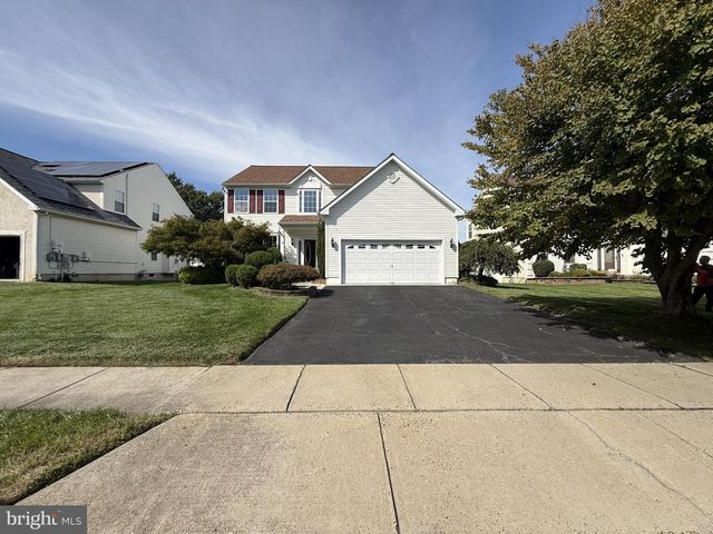 68 CONCORD BLVD, Sicklerville, NJ 08081