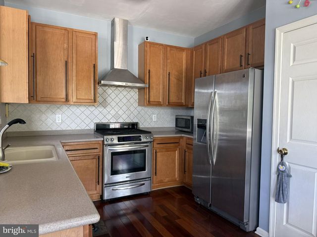 68 CONCORD BLVD, Sicklerville, NJ 08081