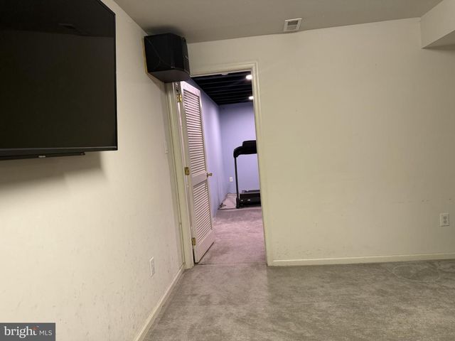 68 CONCORD BLVD, Sicklerville, NJ 08081