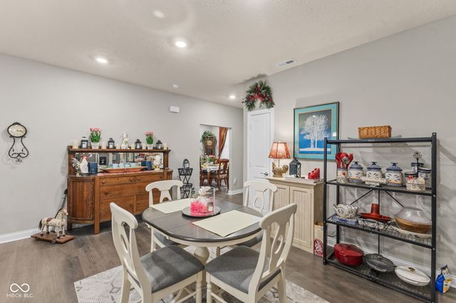 914 Ridge Rock Lane, Bargersville, IN 46106