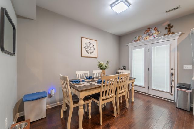 1144 Autumn Ridge Drive, Lexington, KY 40509