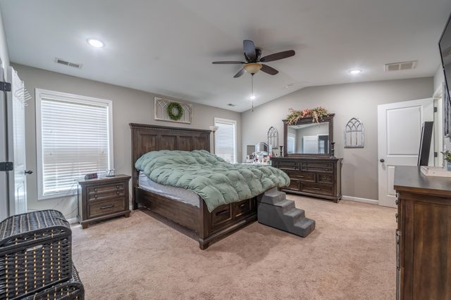 1144 Autumn Ridge Drive, Lexington, KY 40509