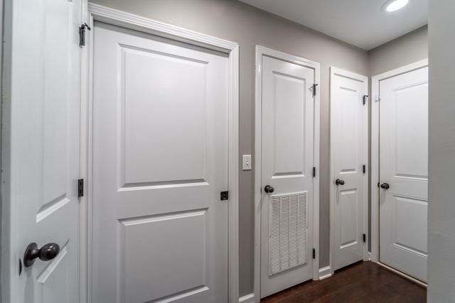 1144 Autumn Ridge Drive, Lexington, KY 40509