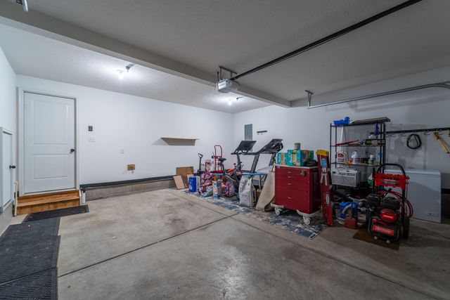1144 Autumn Ridge Drive, Lexington, KY 40509