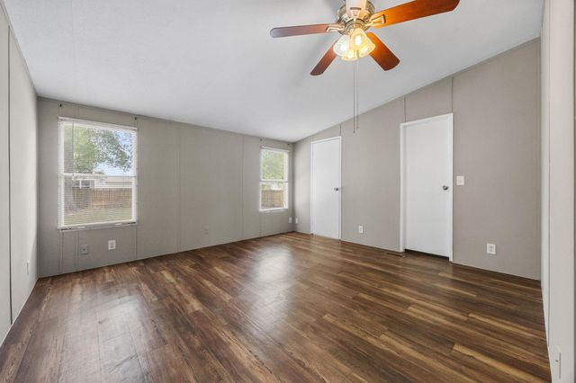 16287 Wrangler Avenue, Conroe, TX 77302