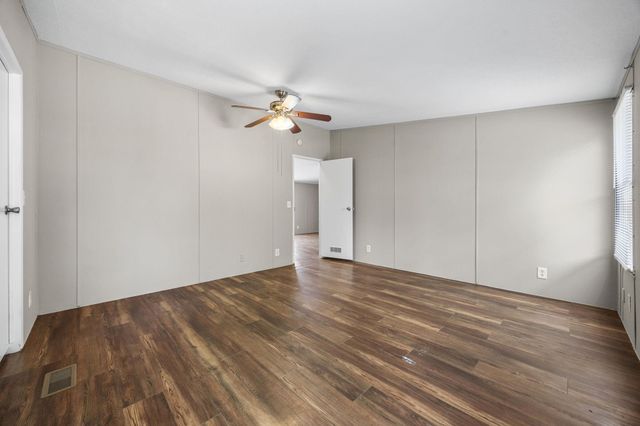 16287 Wrangler Avenue, Conroe, TX 77302