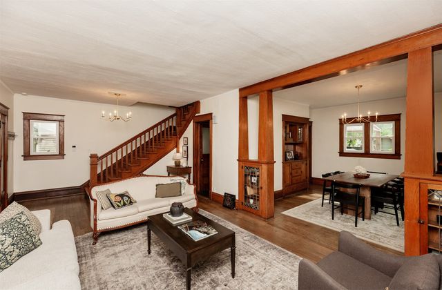 1643 York Street, Des Moines, IA 50316